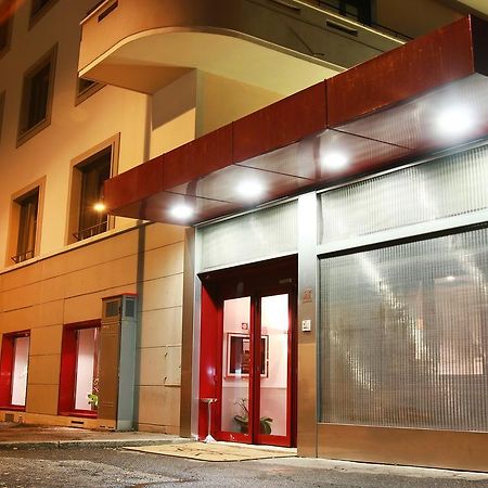 Hotel Re Di Roma Esterno foto