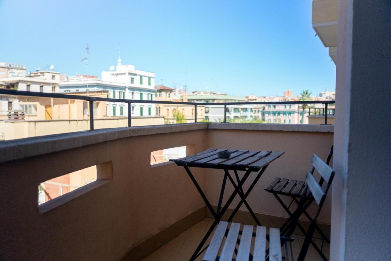 Hotel Re Di Roma Esterno foto